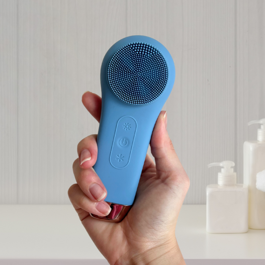 GLOWTherm: Hot & Cold Cleansing Brush